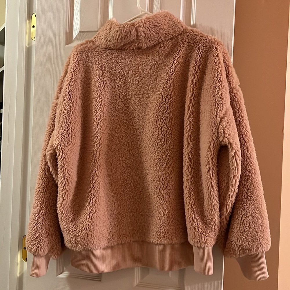 Gap Size Large, Pink Sherpa Soft, Fuzzy Sweater - image 4